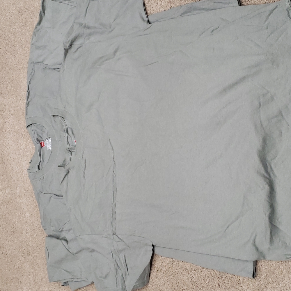 Mens tshirt XL 🔥🔥
